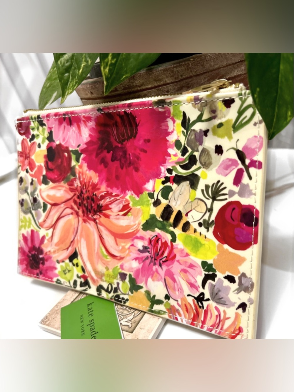 Kate Spade Colorful Floral Pouch/travel bag/Cosmetic. - Picture 5 of 11